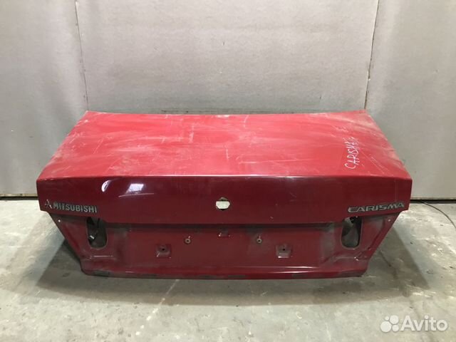 MR392327 Крышка багажника Mitsubishi Carisma