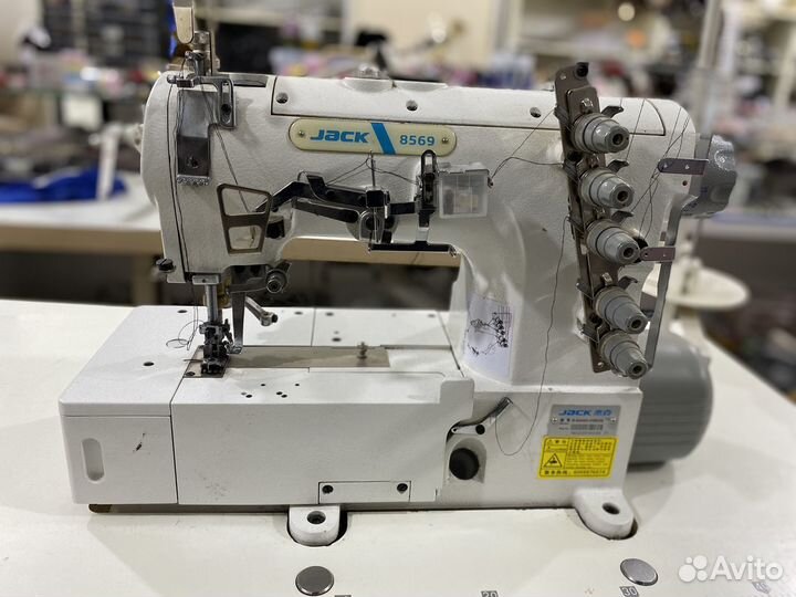 Швейная машинка