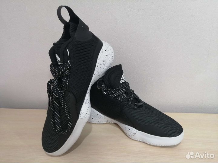 Новые кроссовки Adidas d rose 773