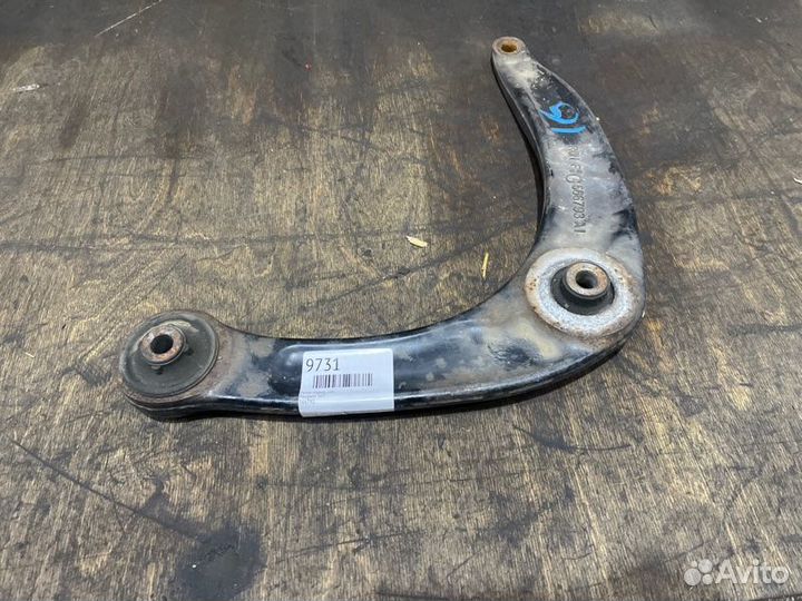 Рычаг передний левый Peugeot 307