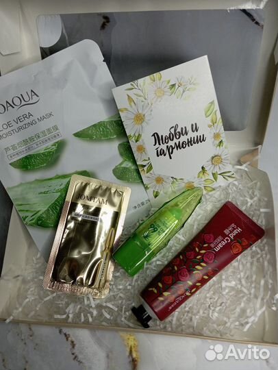 Набор косметики подарок для девушки, подруги