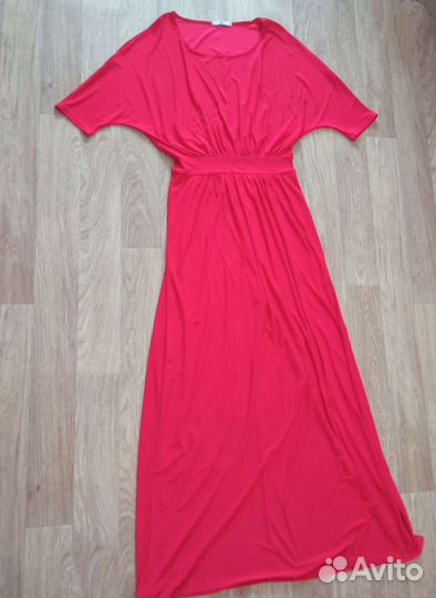 Нарядное платье