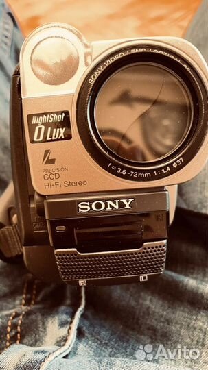 Видеокамера sony CCD-trv66e