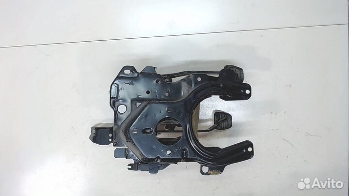 Узел педальный Volkswagen Passat 4, 1995