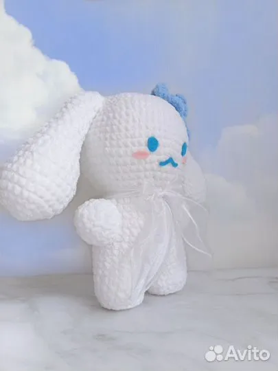 Вязаный зайчик Cinnamoroll Игрушка амигуруми