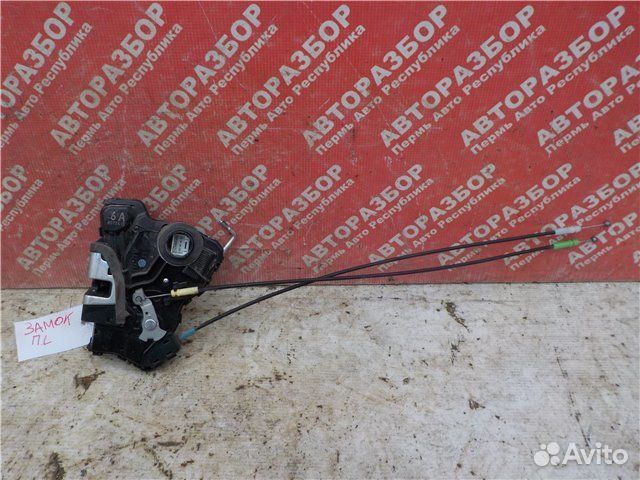 Замок двери передний левый Toyota Rav 4 1azfe 2006