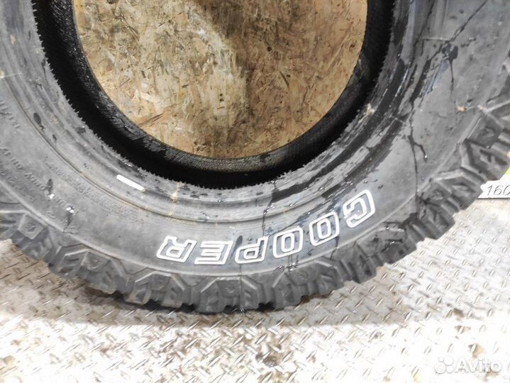 Cooper Discoverer STT 285/70 R17