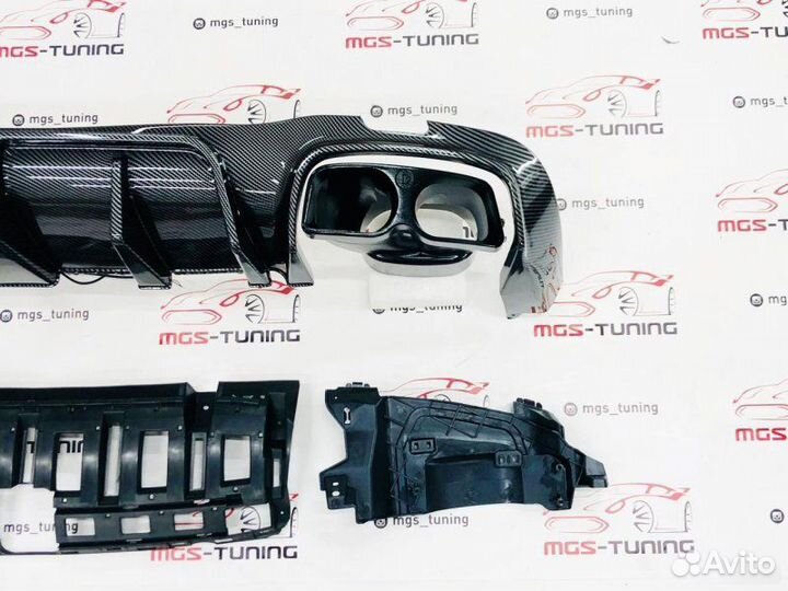 Диффузор с насадками B Под карбон E-Class 213