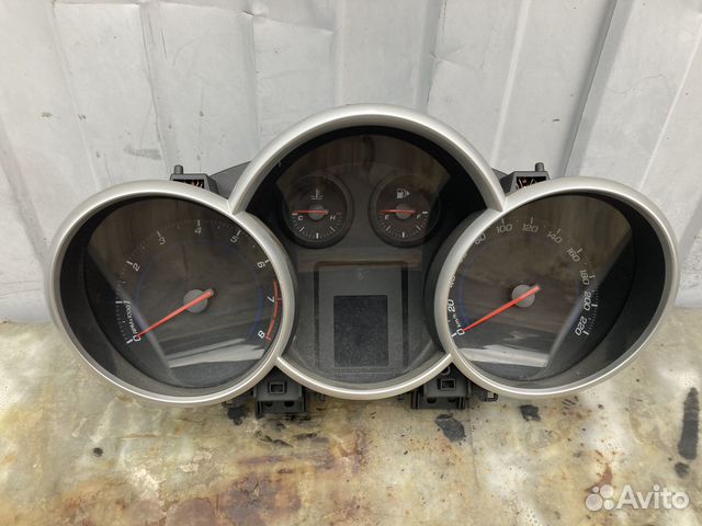 Щиток приборов Шевроле Круз J300
