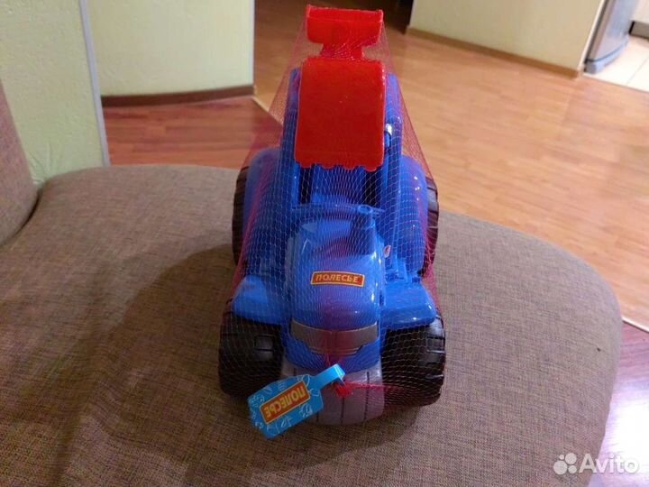 Детский трактор