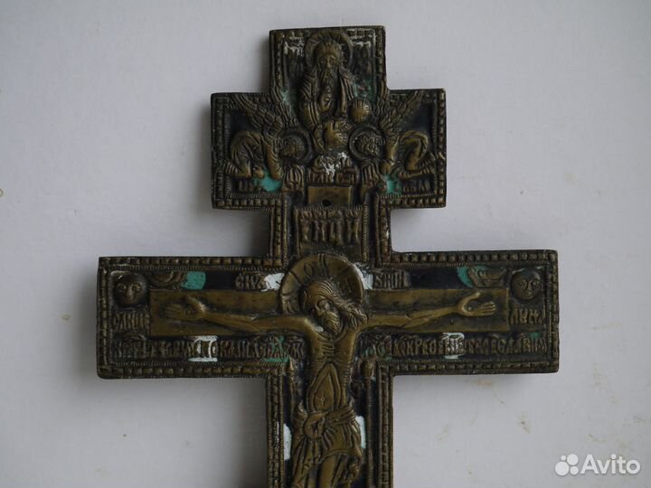 Меднолитая икона Распятие