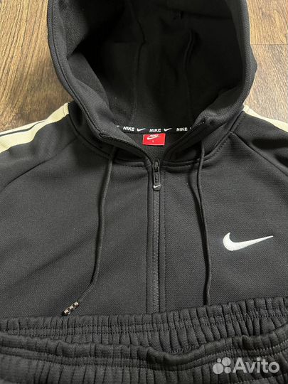 Костюм спортивный Nike