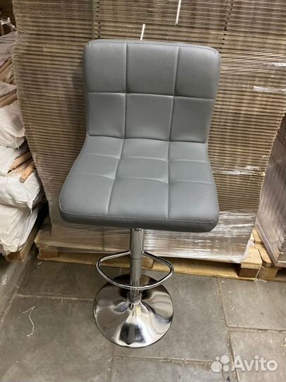 Барные стулья со спинкой Pascal