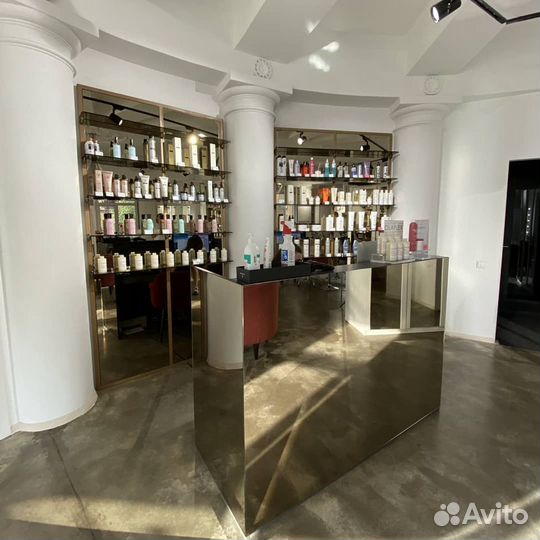 Мебель для офиса, салона. Зеркальный ресепшн