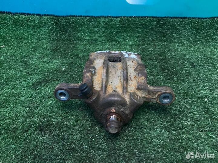 Суппорт задний правый Ssang Yong Actyon New 2.0