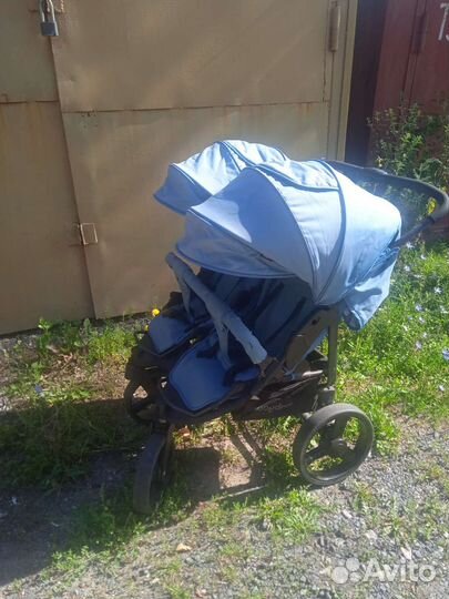 Коляска детская двух местная