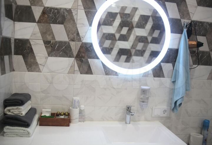 1-к. квартира, 56 м², 4/17 эт.