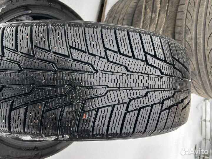 Nokian Tyres Hakkapeliitta R 235/60 R16