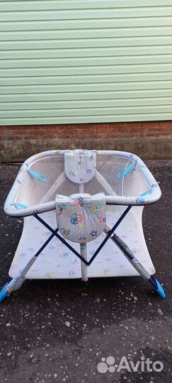 Манеж детский складной