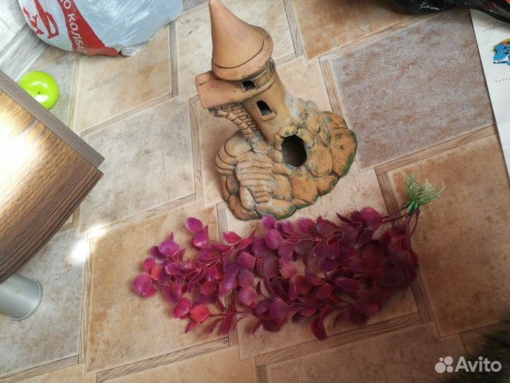 Декор в аквариум, замок