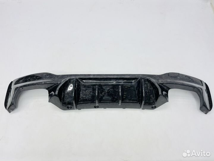 Диффузор BMW G30 Кованый карбон