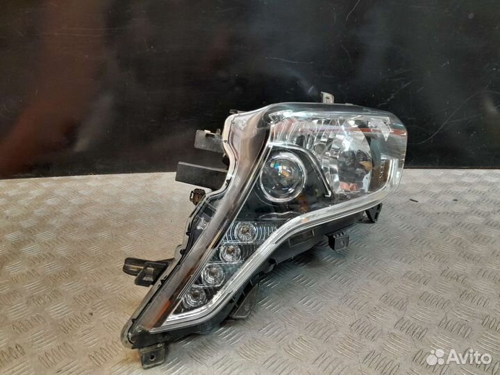 Фара левая Toyota Land Cruiser Prado 150