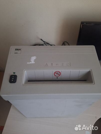 Измельчитель бумаги Шредер ideal 2230