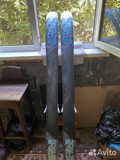 Горные лыжи для фрирайда