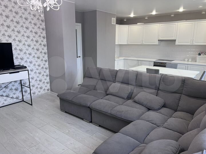 3-к. квартира, 75,6 м², 11/18 эт.