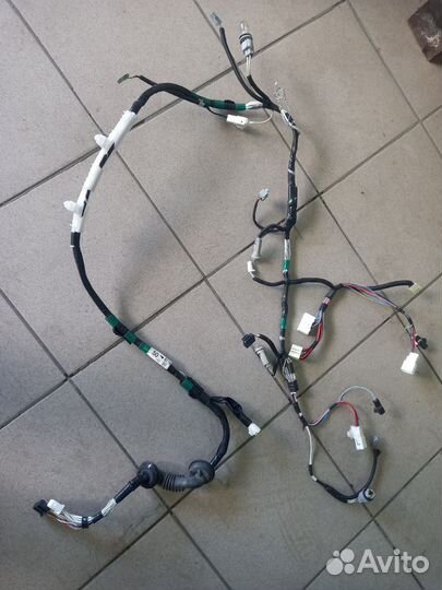Проводка крышки багажника 