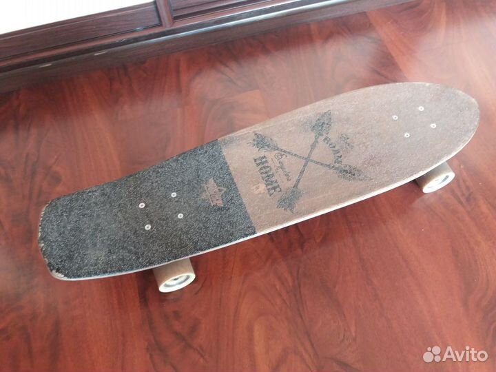Скейтборд (для трюков и города)