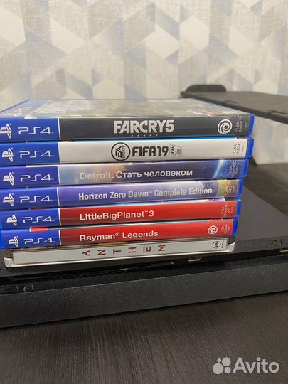 Sony Playstation 4 slim 1tb с играми (cuh-2208b)