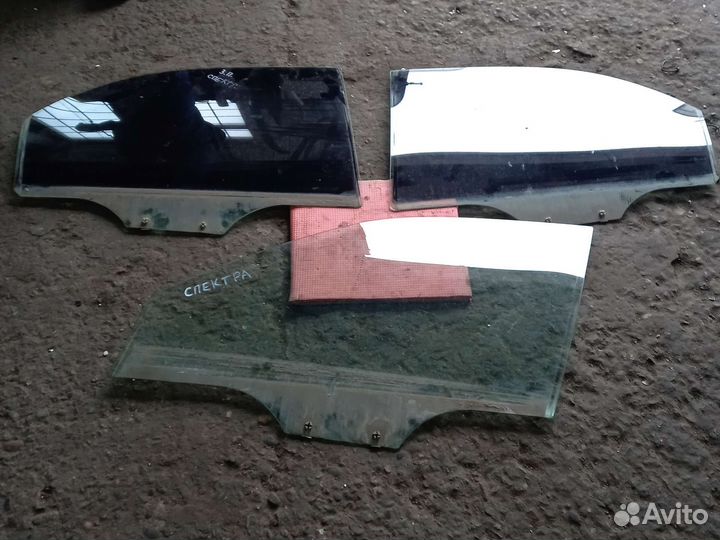 Стекло двери kia spectra