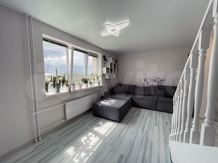 3-к. квартира, 92,2 м², 1/2 эт.