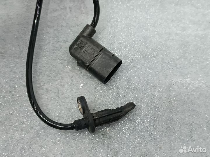 Датчик ABS передний левый Mercedes S-class W222