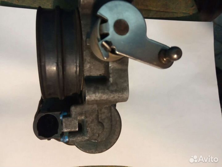 Дроссельная заслонка