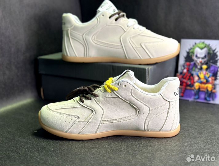 Кроссовки New Balance Miu Miu