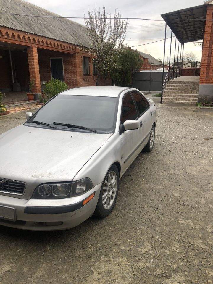 Volvo S40: фото владельца