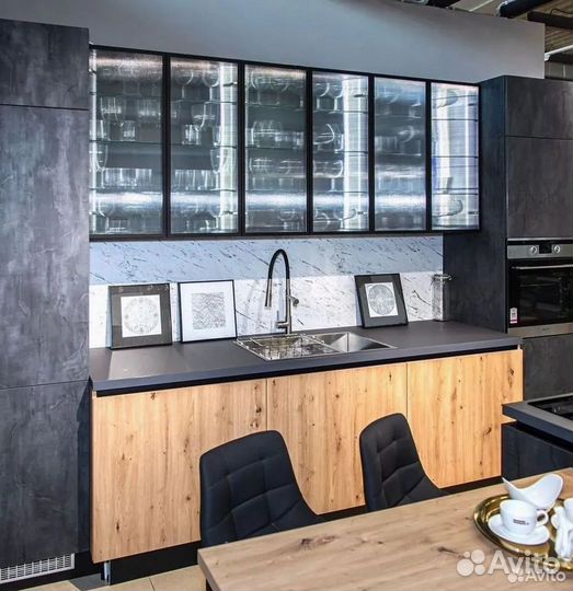 Кухонный гарнитур на заказ. Долговечные материалы