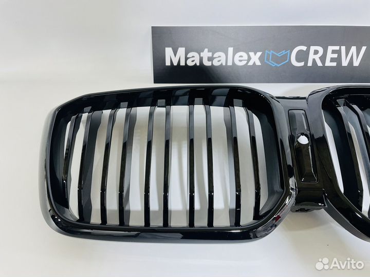 Решетка радиатора BMW X3 G01 М стиль глянец