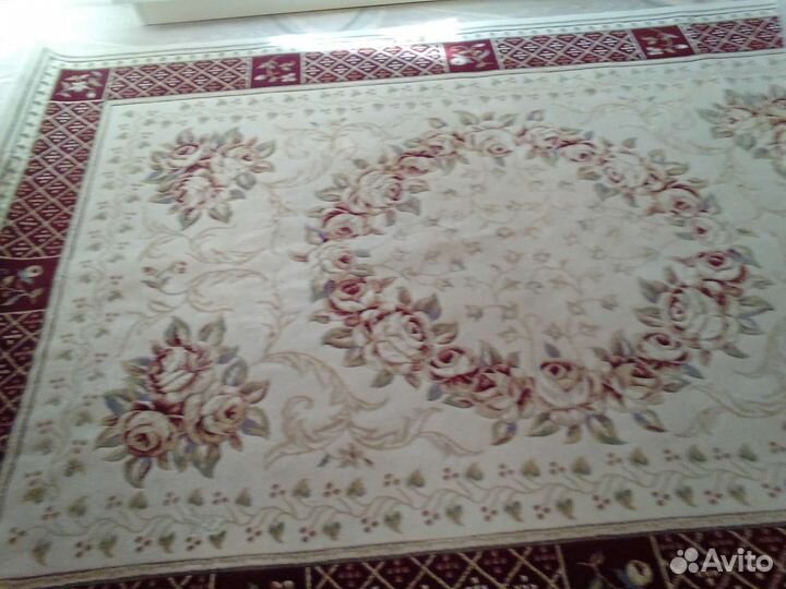 Ковер шерстяной