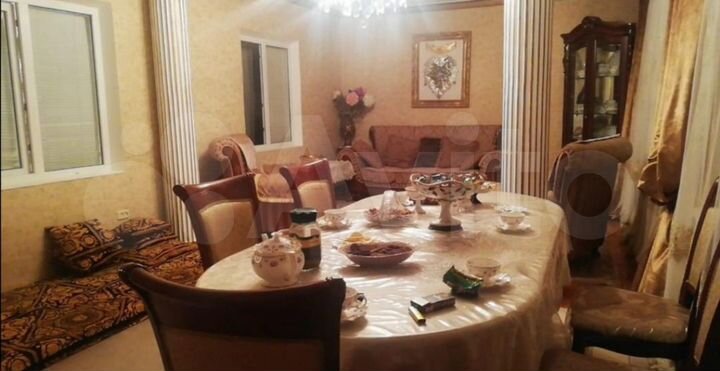 4-к. квартира, 108 м², 3/5 эт.