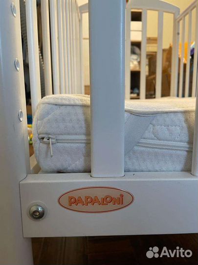 Кровать Papaloni и матрас Traumeland