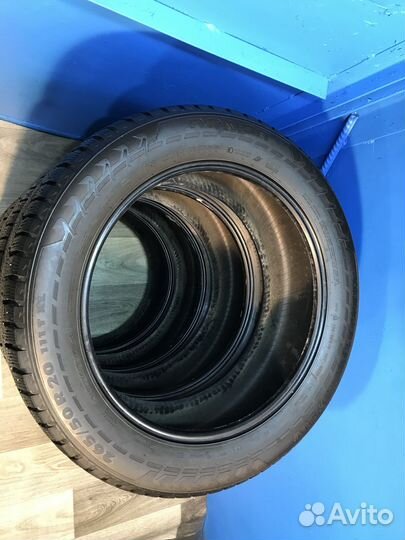 Nokian Tyres Hakkapeliitta 7 SUV 265/50 R20