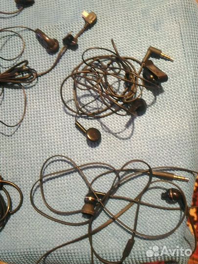 Наушники с микрофоном