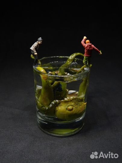 Рюмка антиалкогольная (диорама со смыслом)