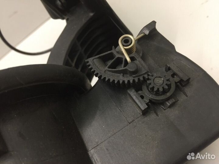 Лючок бензобака (Hyundai Equus)