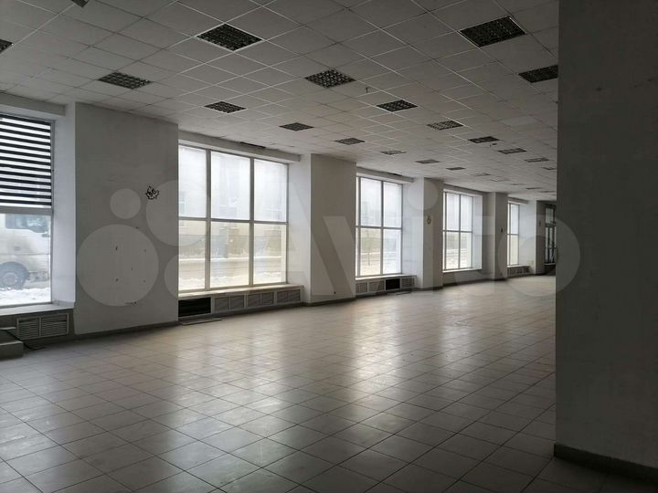 Торговая площадь, 1500 м²