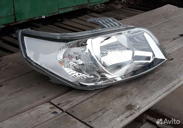 Фара правая Aveo t255,Ravon nexia R3