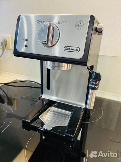 Кофеварка рожковая De'Longhi ECP 35.31